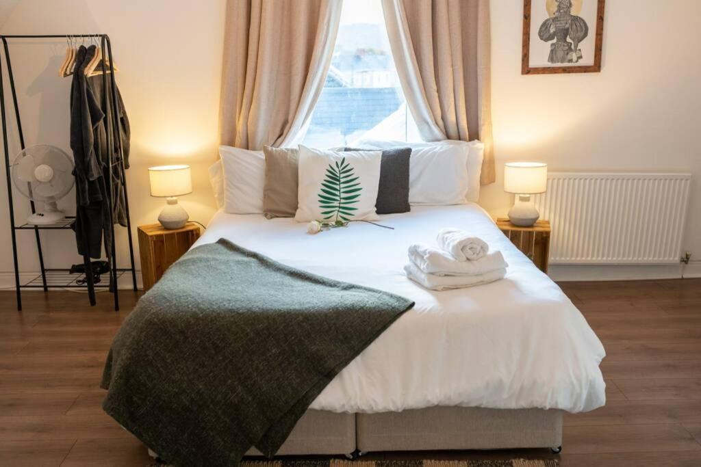 Phenix Central - Huge 3 Bed, Super Equipped Apartment. Cardiff Eksteriør bilde