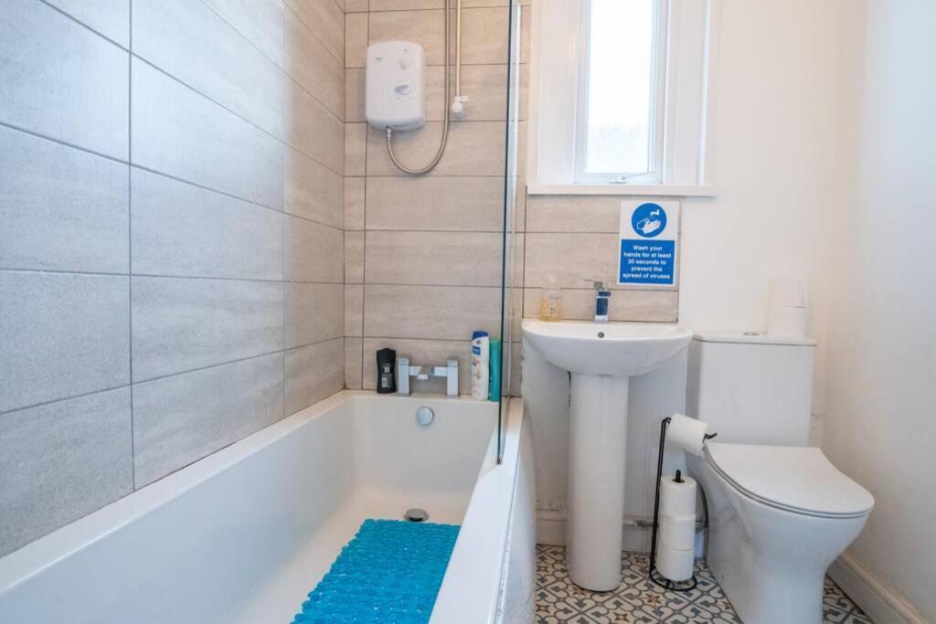 Phenix Central - Huge 3 Bed, Super Equipped Apartment. Cardiff Eksteriør bilde