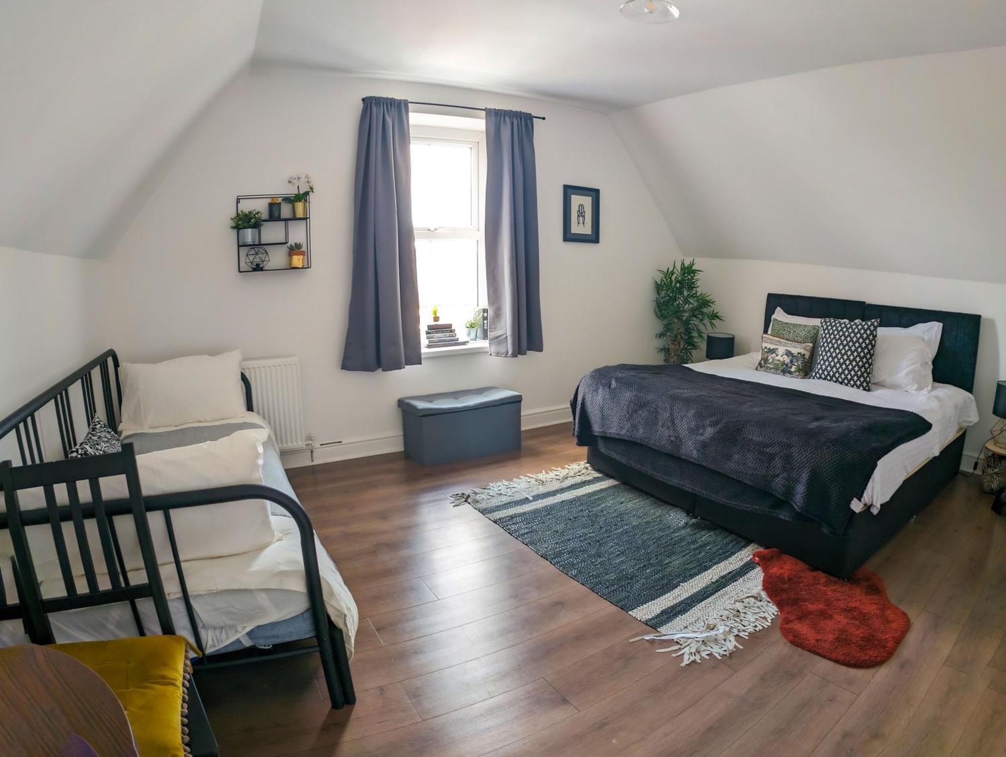 Phenix Central - Huge 3 Bed, Super Equipped Apartment. Cardiff Eksteriør bilde